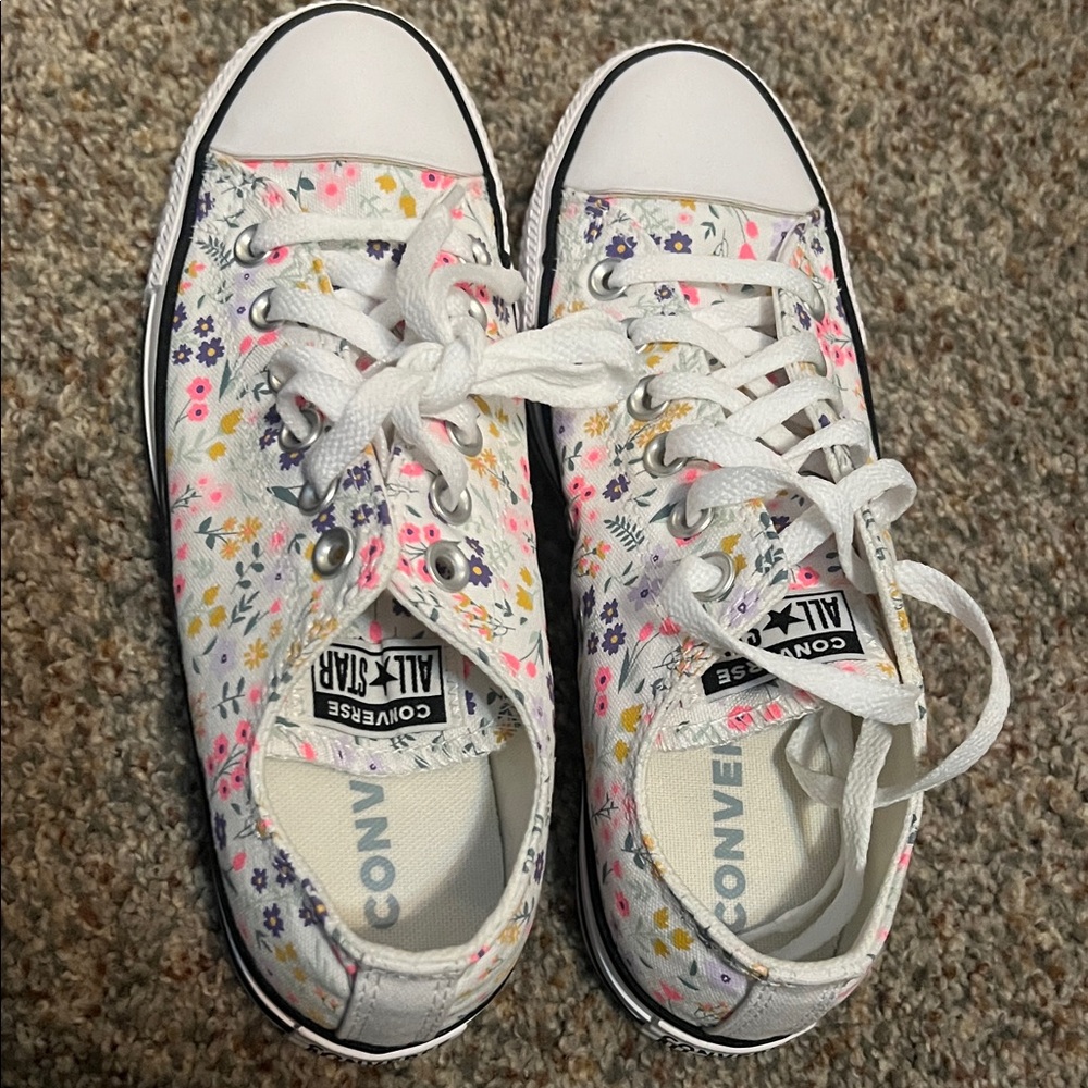 Converse Sneakers - Floral White and Pink